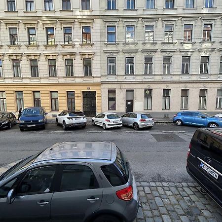 Cozy City Center Apartments Vienna Exterior photo